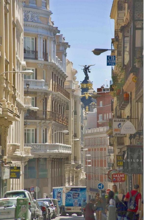 Hostal Andrea Granvia Μαδρίτη Εξωτερικό φωτογραφία