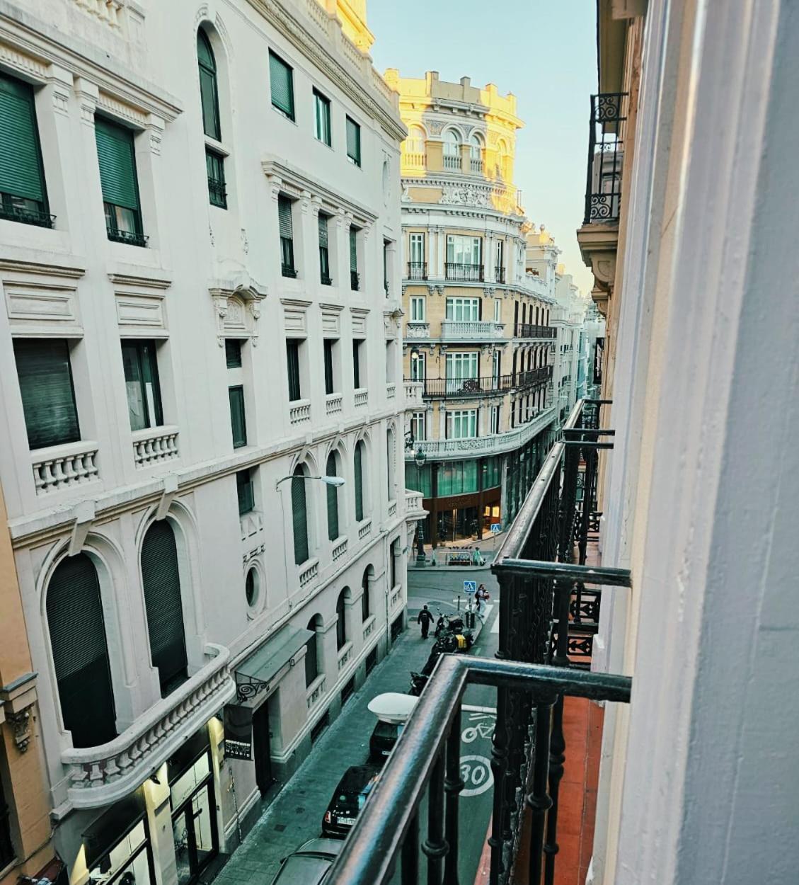 Hostal Andrea Granvia Μαδρίτη Εξωτερικό φωτογραφία